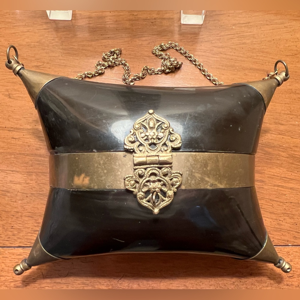 Vintage 1930s Art Deco Horn & Brass Pillow Purse Minaudière